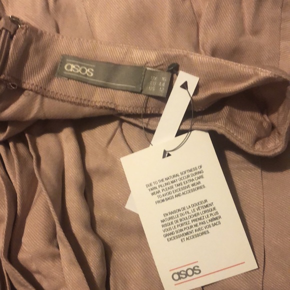NWT women’s skirt - Asos - Picture 3 of 3
